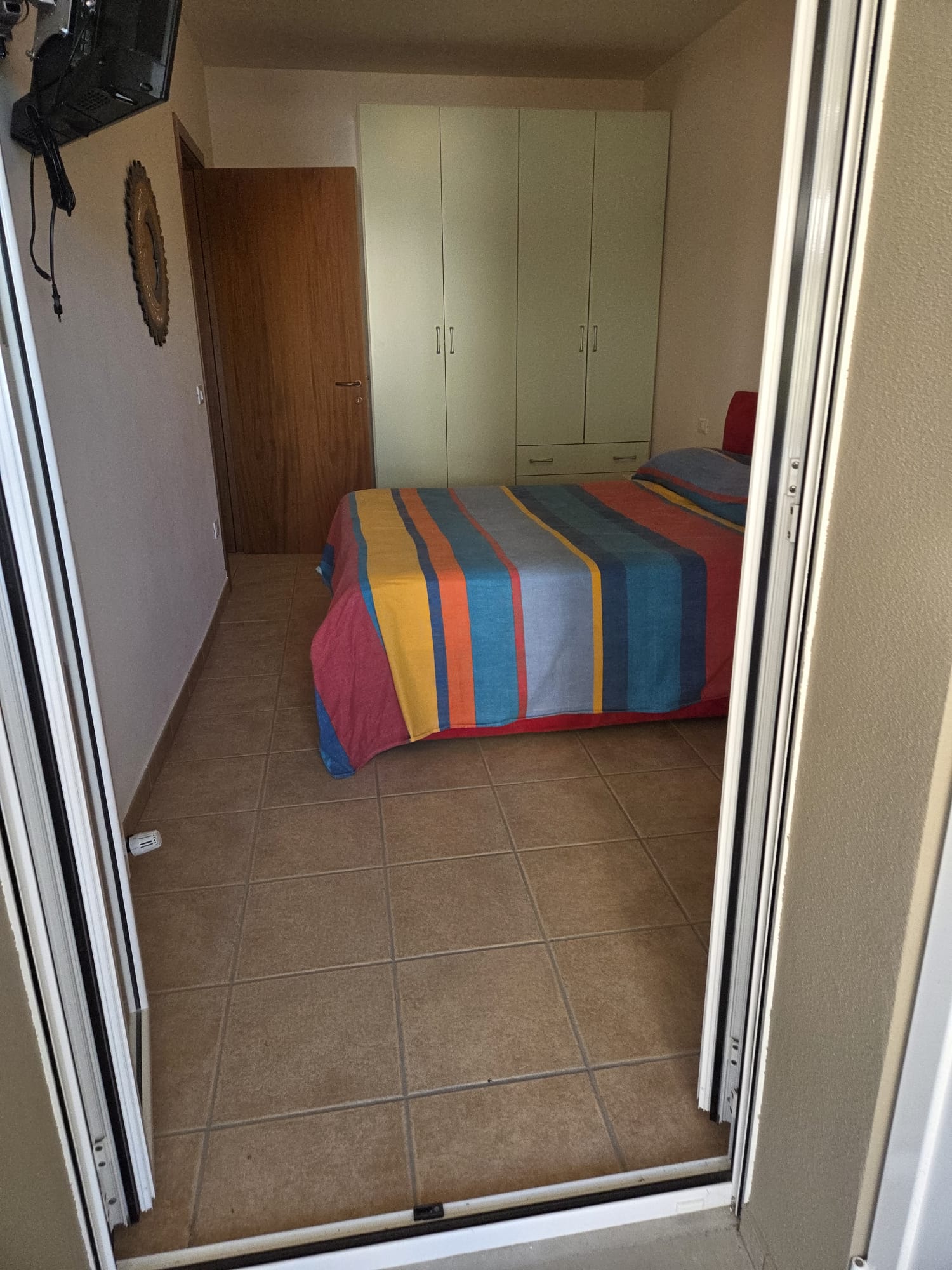 d1d9e952-b762-45f4-afb4-eacccd5825b8